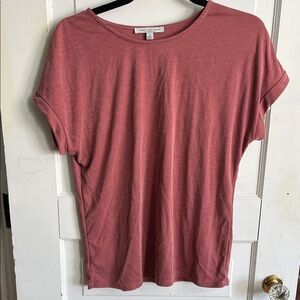 Green Envelope Dusty Rose Short Sleeve Top